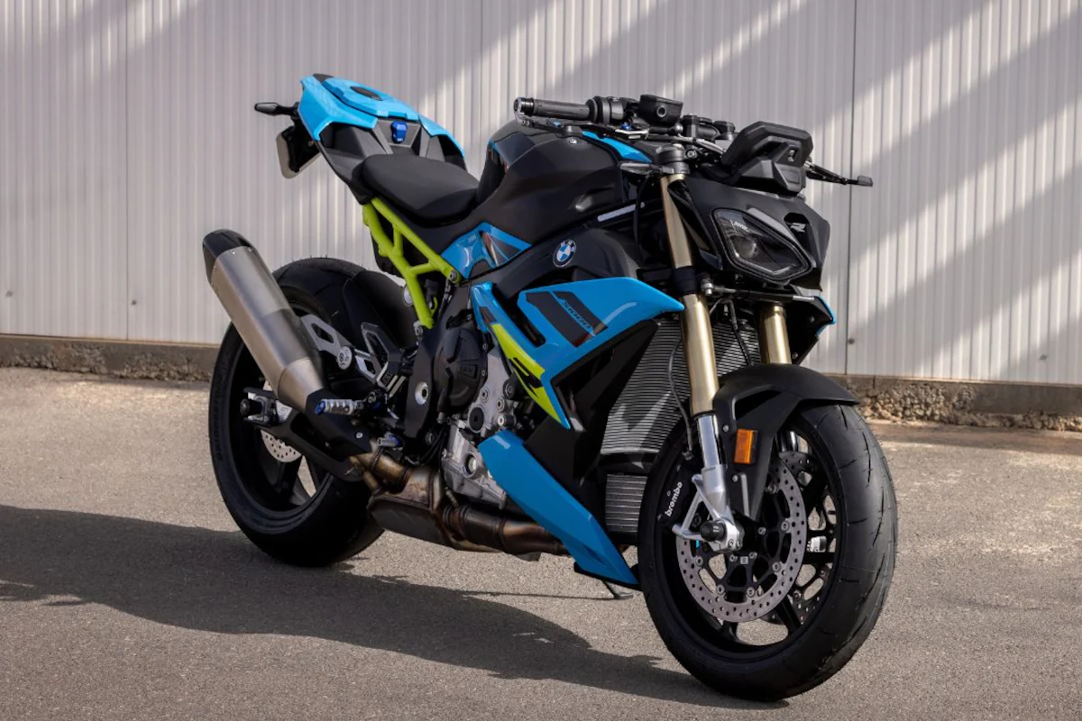 Feel the Thrill: BMW S 1000 R’s Bold New Design